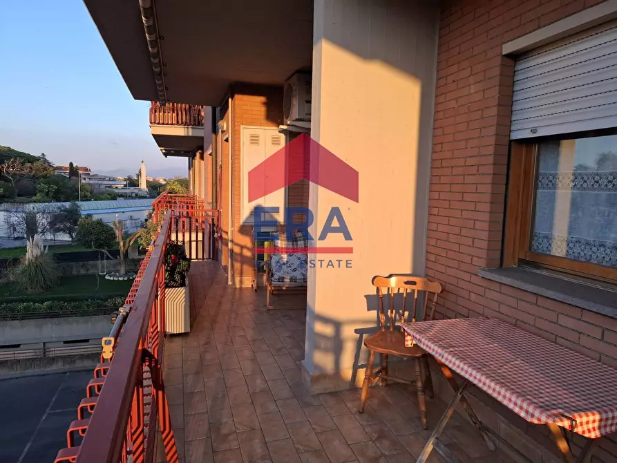 Immagine 1 di Appartamento in vendita  a Roma