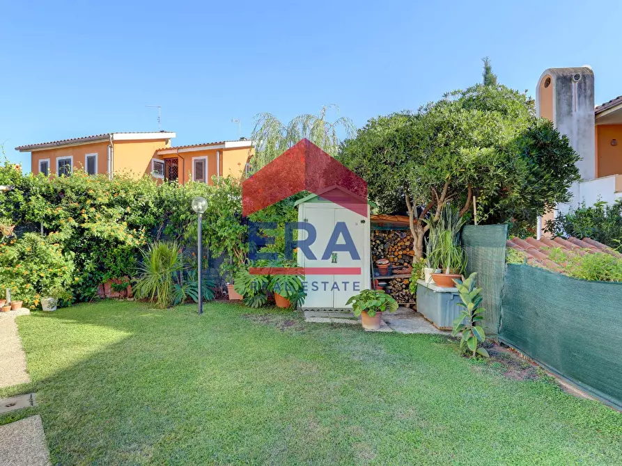 Immagine 20 di Villa in vendita  in Via Garigliano 42 a Ardea