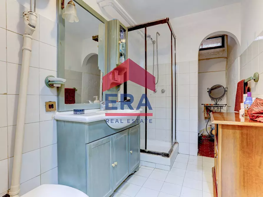 Immagine 21 di Villa in vendita  in Via Garigliano 42 a Ardea