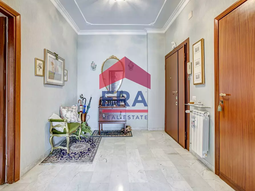 Immagine 8 di Appartamento in vendita  in Via dell'Impruneta 66 a Roma