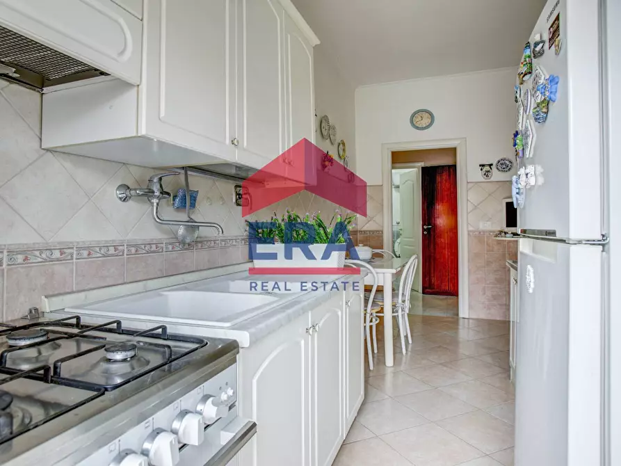 Immagine 11 di Appartamento in vendita  in Via dell'Impruneta 66 a Roma