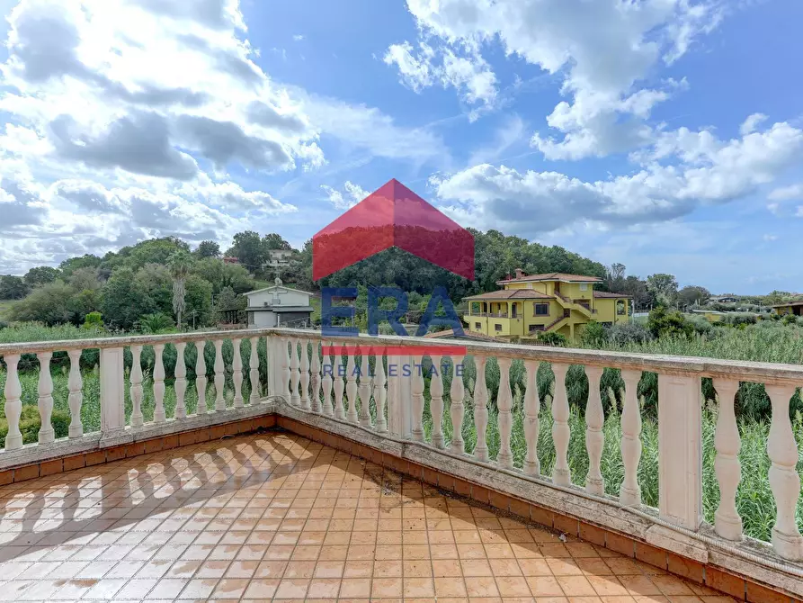 Immagine 2 di Attico in vendita  in Circonvallazione Mare Australe 114 a Ardea