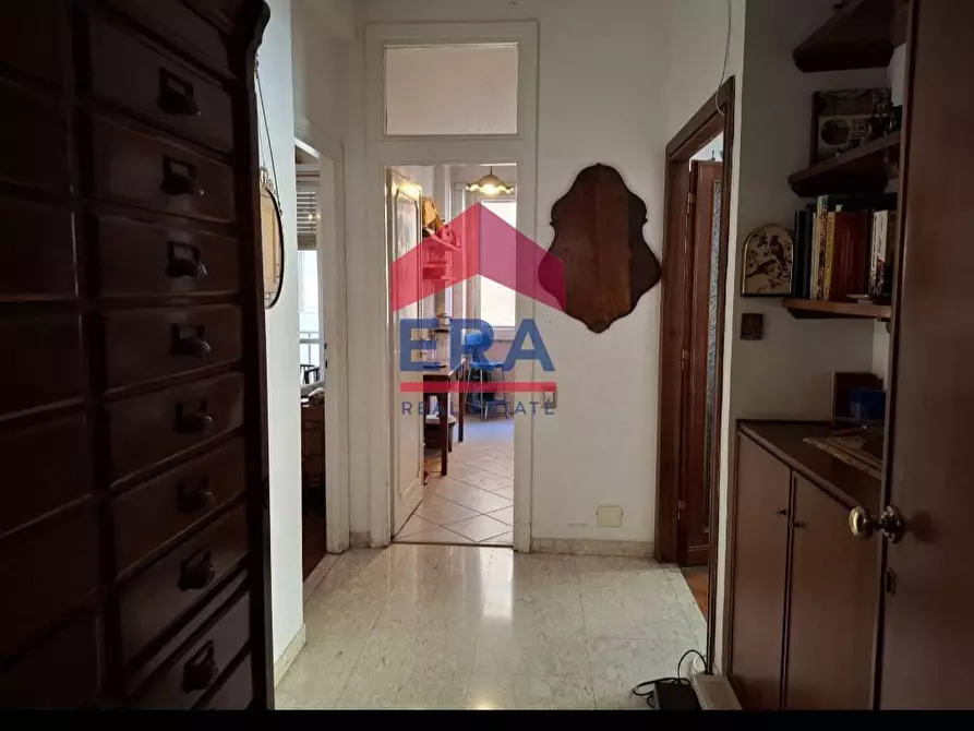 Immagine 5 di Appartamento in vendita  in Viale Dei Quattro Venti a Roma