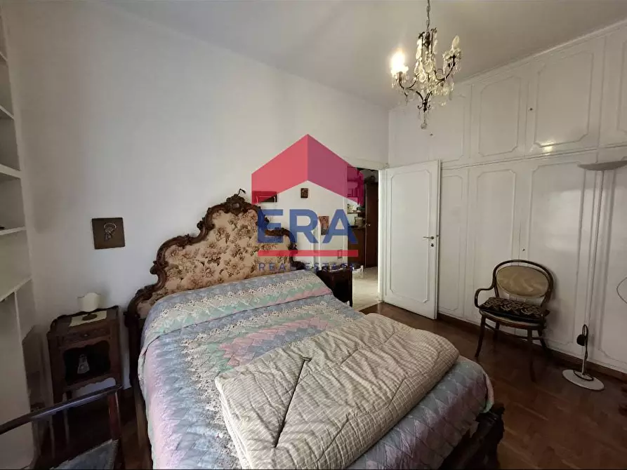 Immagine 13 di Appartamento in vendita  in Viale Dei Quattro Venti a Roma
