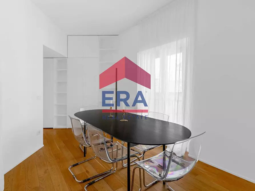 Immagine 1 di Appartamento in vendita  in Via Vincenzo Viviani 2 a Milano