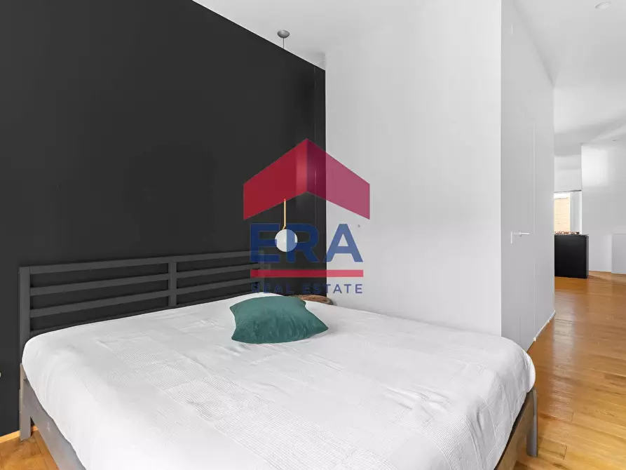 Immagine 19 di Appartamento in vendita  in Via Vincenzo Viviani 2 a Milano