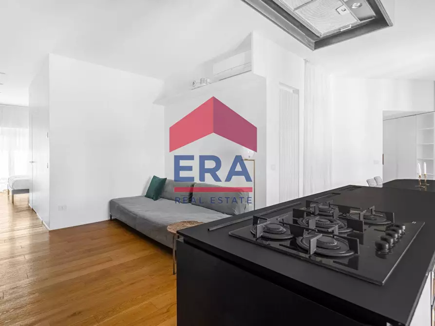 Immagine 6 di Appartamento in vendita  in Via Vincenzo Viviani 2 a Milano