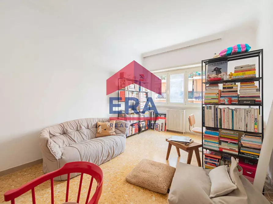 Immagine 3 di Appartamento in vendita  in Via Dancalia 8 a Roma