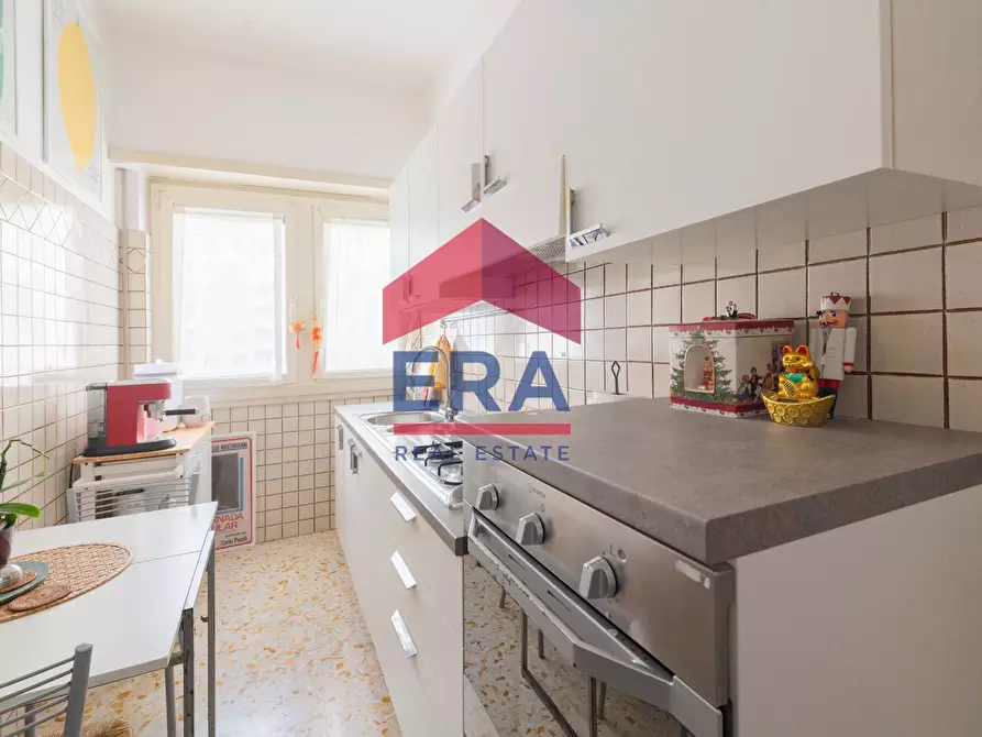 Immagine 12 di Appartamento in vendita  in Via Dancalia 8 a Roma