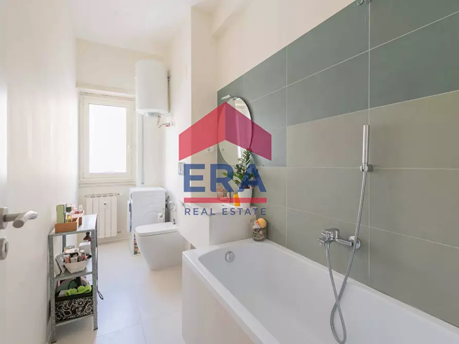 Immagine 21 di Appartamento in vendita  in Via Dancalia 8 a Roma