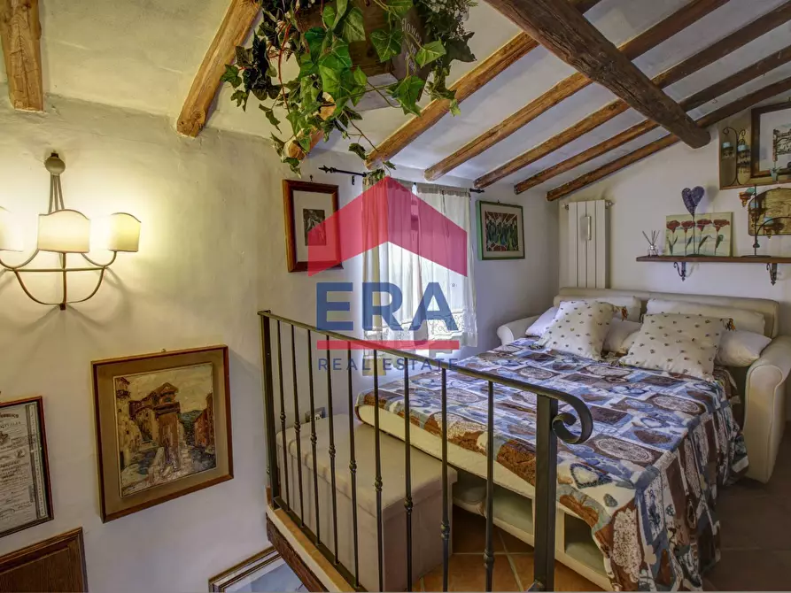 Immagine 15 di Casa indipendente in vendita  in Via Vittorio Emanuele III 1 a Soriano Nel Cimino