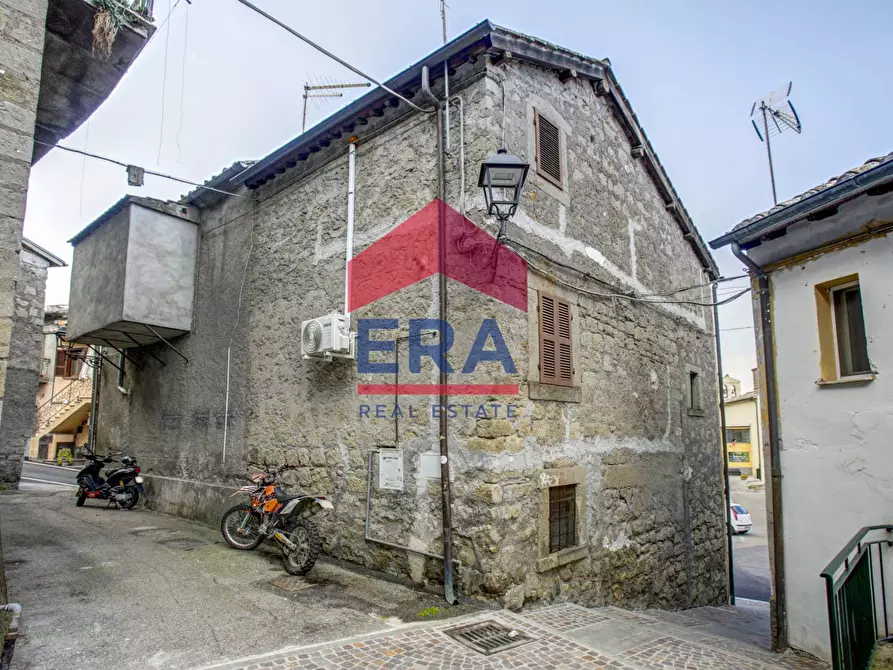 Immagine 28 di Casa indipendente in vendita  in Via Vittorio Emanuele III 1 a Soriano Nel Cimino