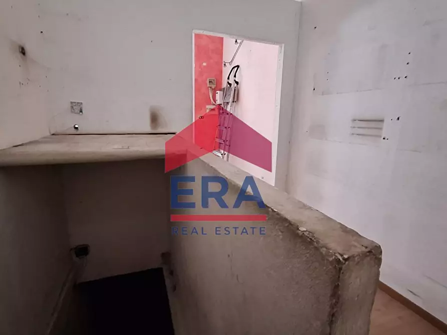 Immagine 15 di Locale commerciale in affitto  in Viale Umbria 99 a Milano