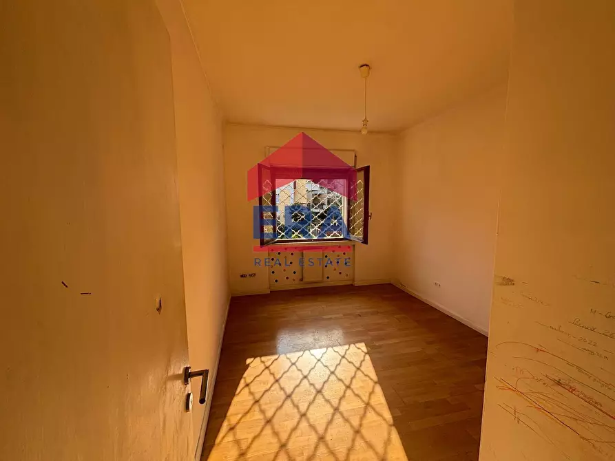 Immagine 15 di Appartamento in vendita  in Via Ildebrando Vivanti 125 a Roma