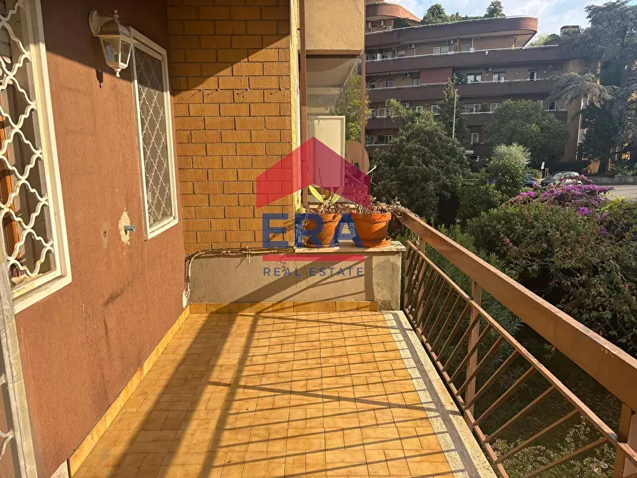 Immagine 17 di Appartamento in vendita  in Via Ildebrando Vivanti 125 a Roma