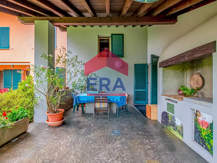 Immagine 26 di Villa in vendita  in via Agazzino 16 a Missaglia