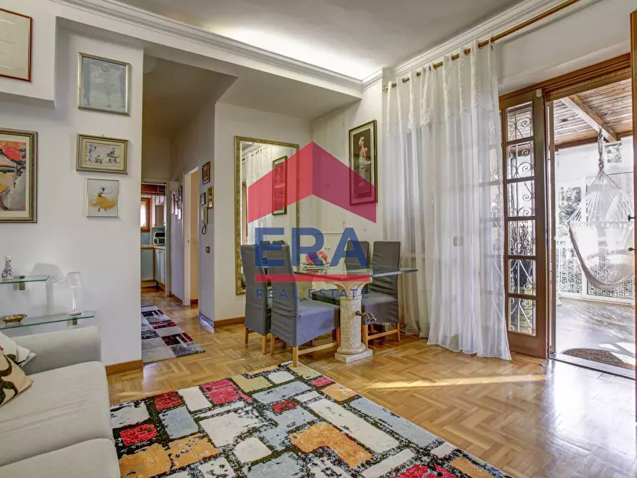 Immagine 14 di Villetta a schiera in vendita  in Via Corinna 7 a Roma