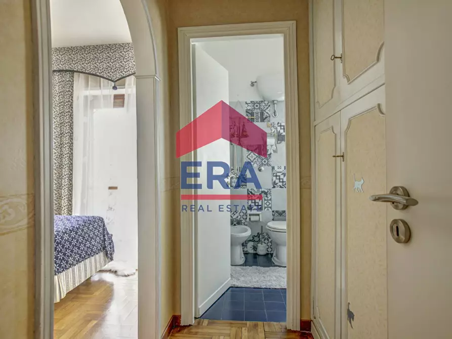 Immagine 18 di Villetta a schiera in vendita  in Via Corinna 7 a Roma