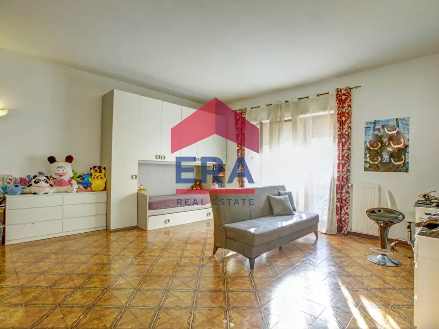 Immagine 31 di Villetta a schiera in vendita  in Via Corinna 7 a Roma