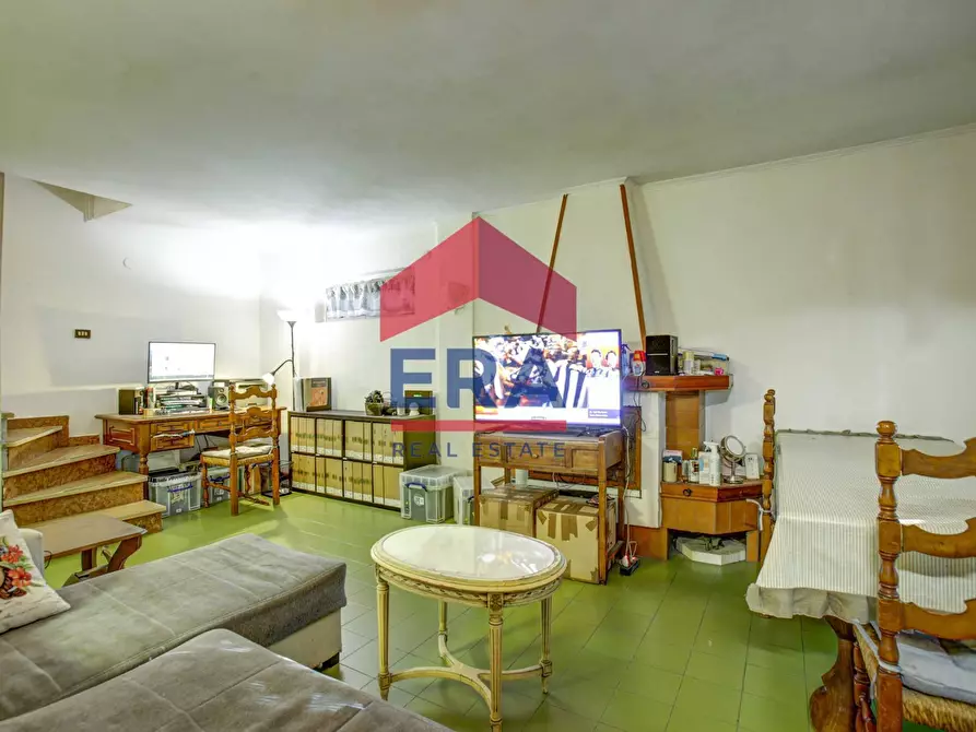 Immagine 42 di Villetta a schiera in vendita  in Via Corinna 7 a Roma