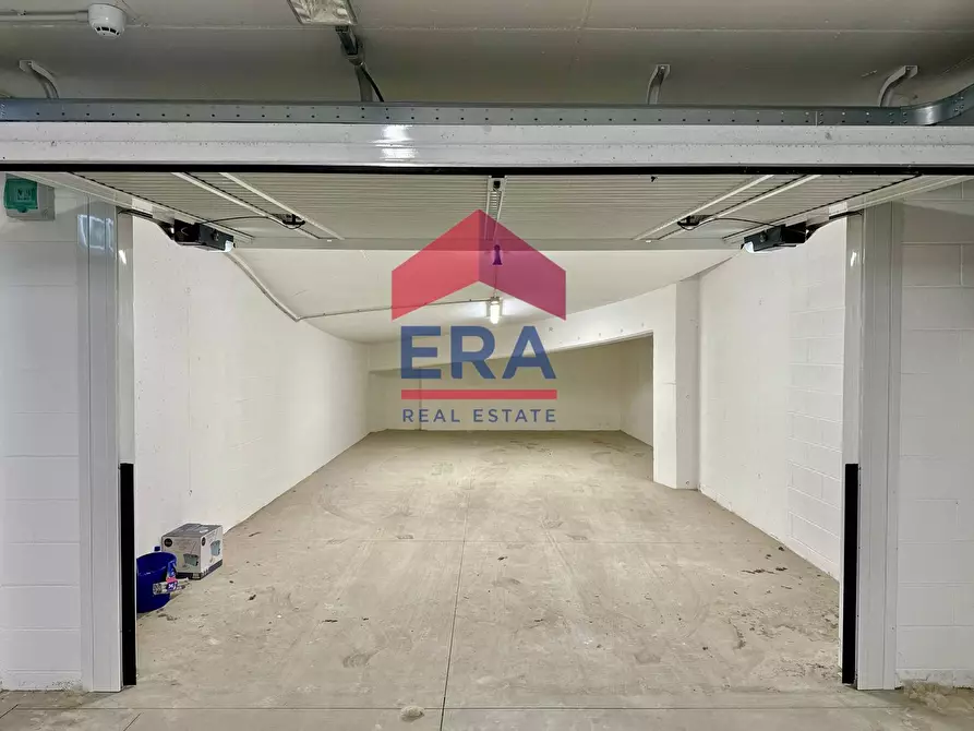 Immagine 5 di Box auto in affitto  in Via Fabio Mangone 4 a Milano