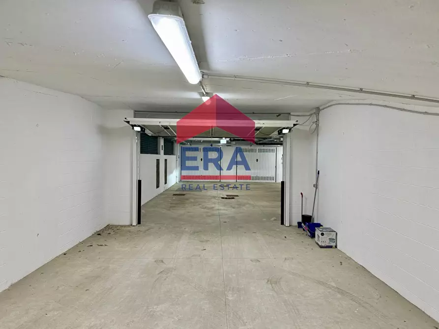 Immagine 7 di Box auto in affitto  in Via Fabio Mangone 4 a Milano