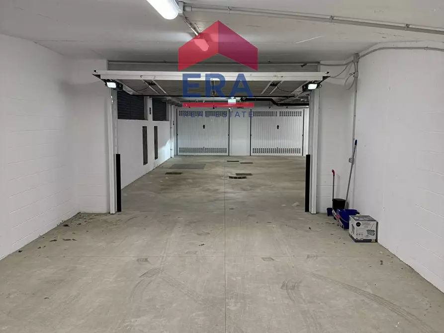 Immagine 8 di Box auto in affitto  in Via Fabio Mangone 4 a Milano