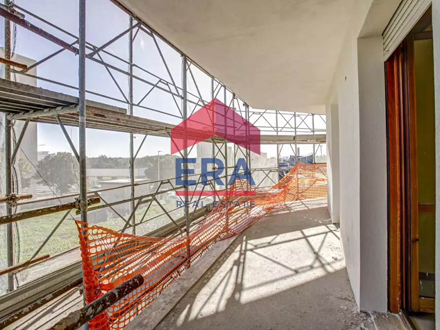 Immagine 17 di Appartamento in vendita  in via Berlinguer 14 a Pomezia