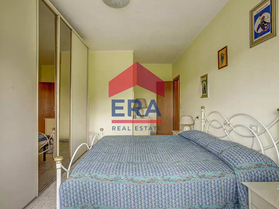 Immagine 15 di Appartamento in vendita  in Via Melville 14 a Roma