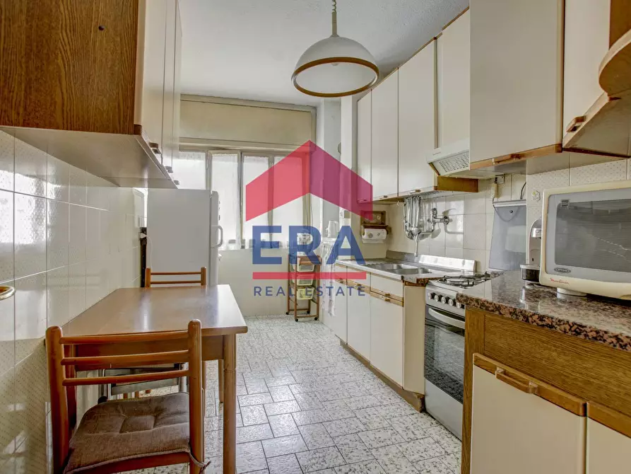 Immagine 21 di Appartamento in vendita  in Via Melville 14 a Roma