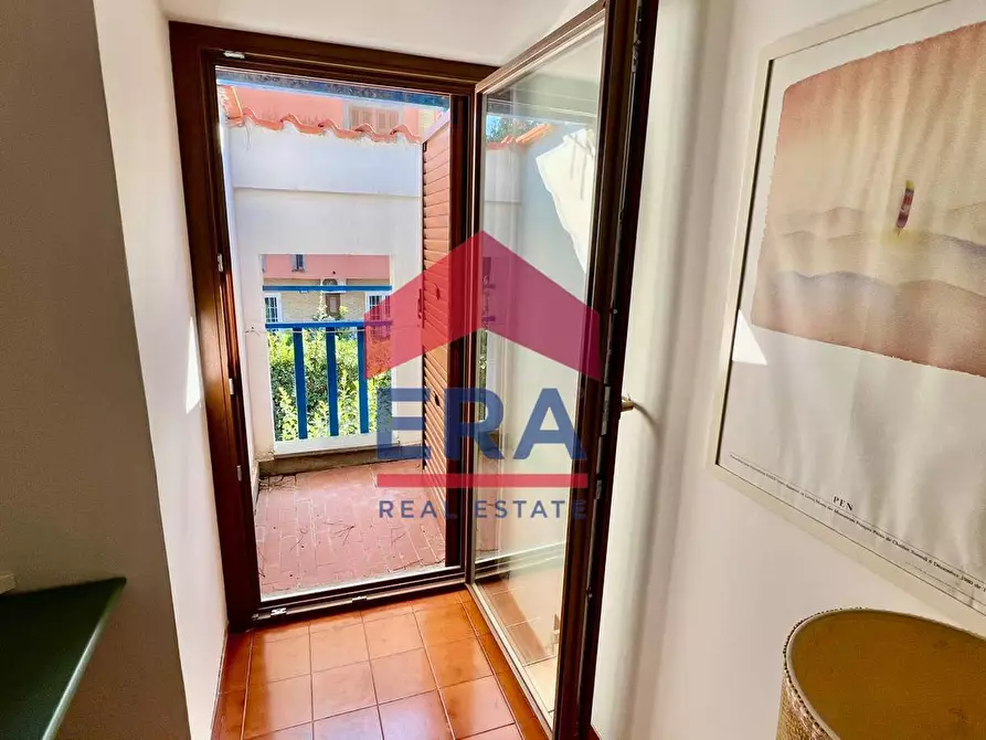 Immagine 22 di Villa in vendita  in Via Falconara 29 a Fiumicino