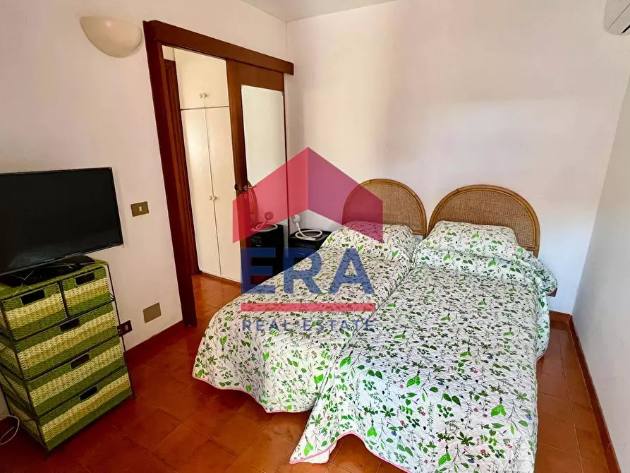 Immagine 24 di Villa in vendita  in Via Falconara 29 a Fiumicino