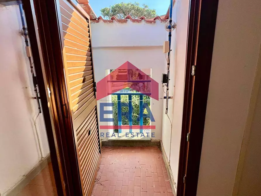 Immagine 23 di Villa in vendita  in Via Falconara 29 a Fiumicino