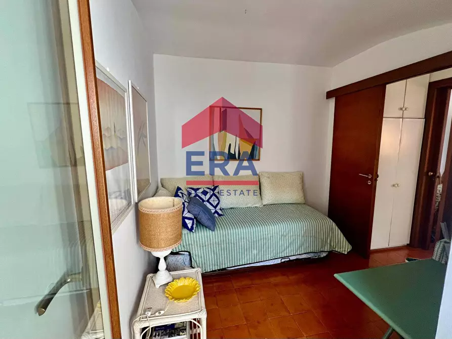 Immagine 27 di Villa in vendita  in Via Falconara 29 a Fiumicino