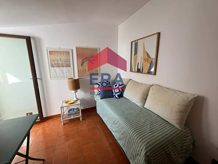 Immagine 29 di Villa in vendita  in Via Falconara 29 a Fiumicino