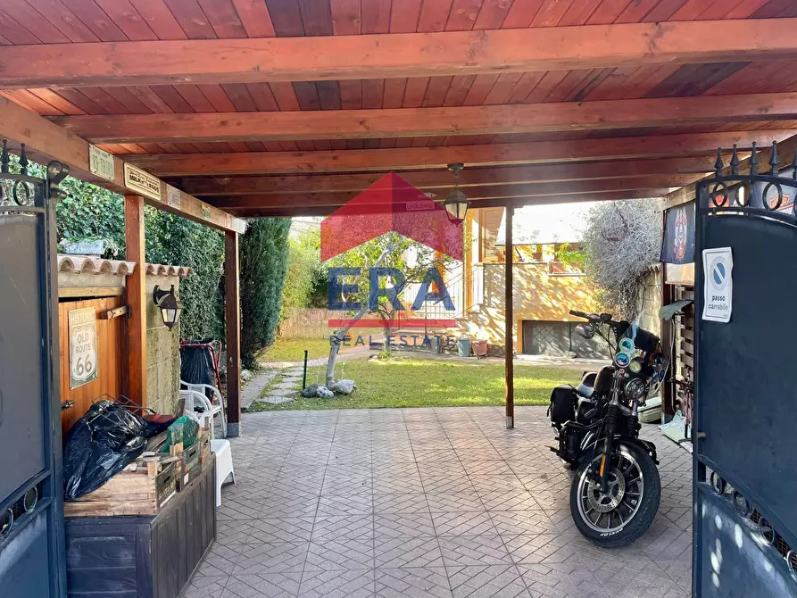 Immagine 6 di Villetta a schiera in vendita  in Via Dobbiaco 32B a Roma