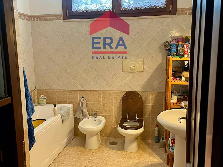 Immagine 42 di Villetta a schiera in vendita  in Via Dobbiaco 32B a Roma