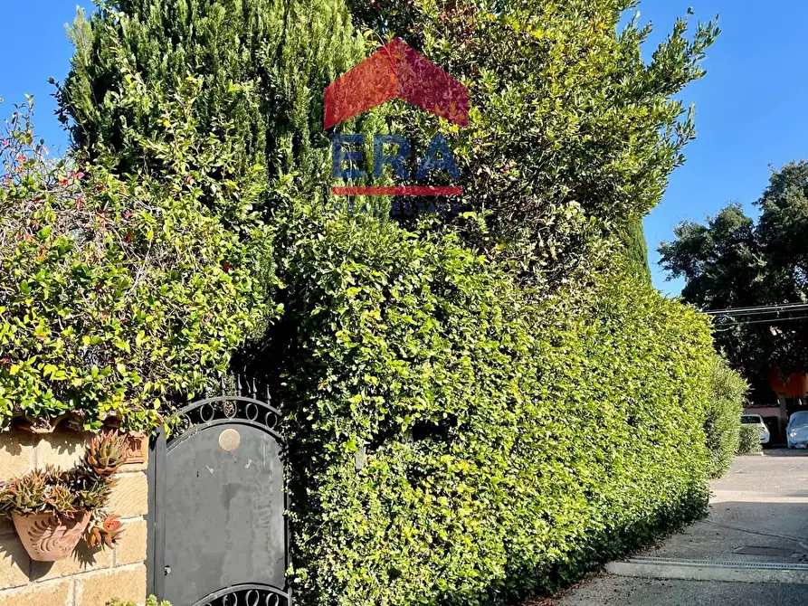 Immagine 5 di Villetta a schiera in vendita  in Via Dobbiaco 32B a Roma