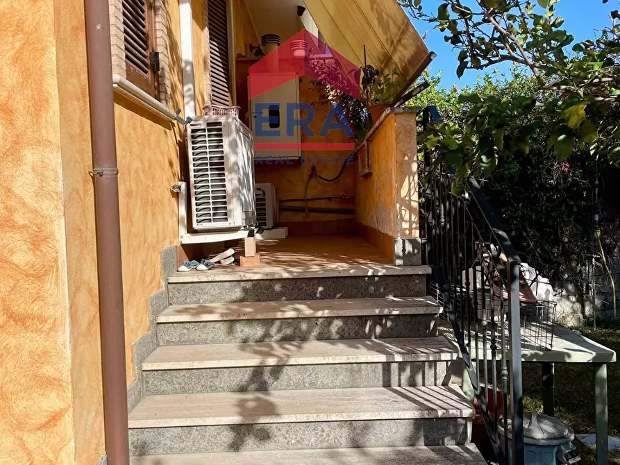 Immagine 49 di Villetta a schiera in vendita  in Via Dobbiaco 32B a Roma