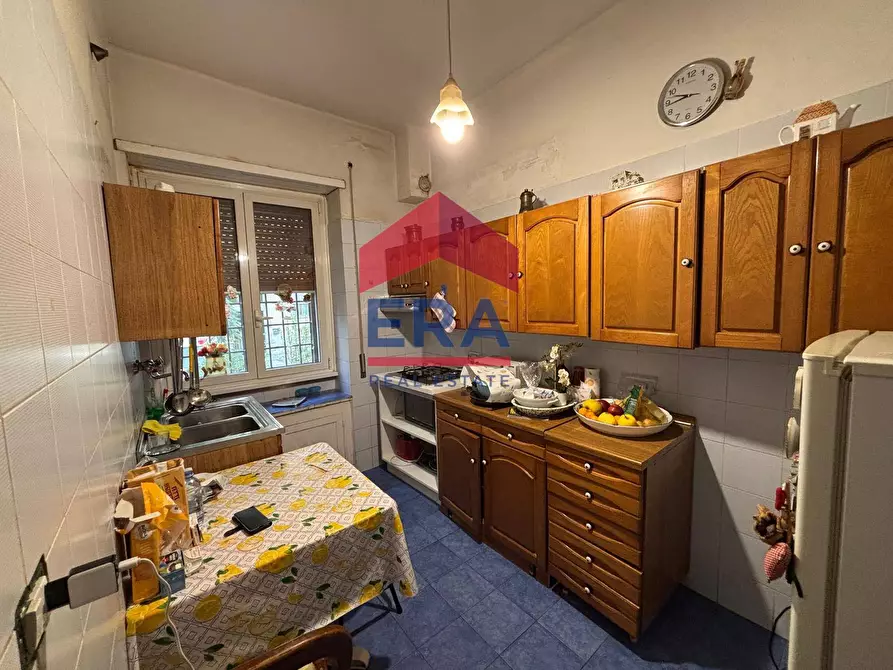 Immagine 7 di Appartamento in vendita  in Via Etruria 27 a Roma