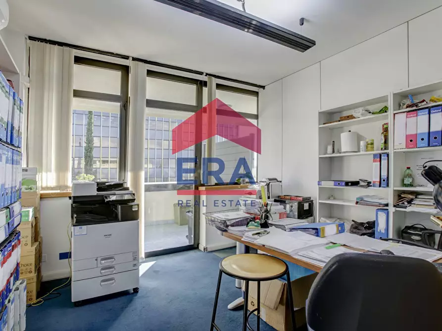 Immagine 7 di Ufficio in affitto  in Via Mar della Cina 304 a Roma