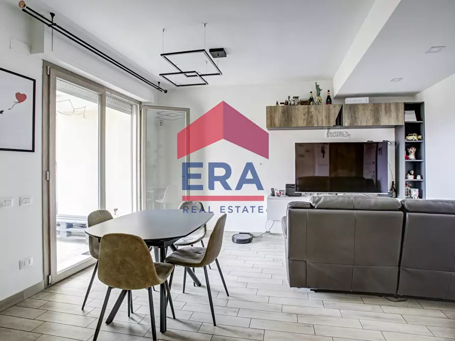 Immagine 4 di Appartamento in vendita  in Viale Alessandro Manzoni 8 a Pomezia