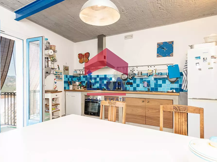 Immagine 3 di Casa indipendente in vendita  a Baunei