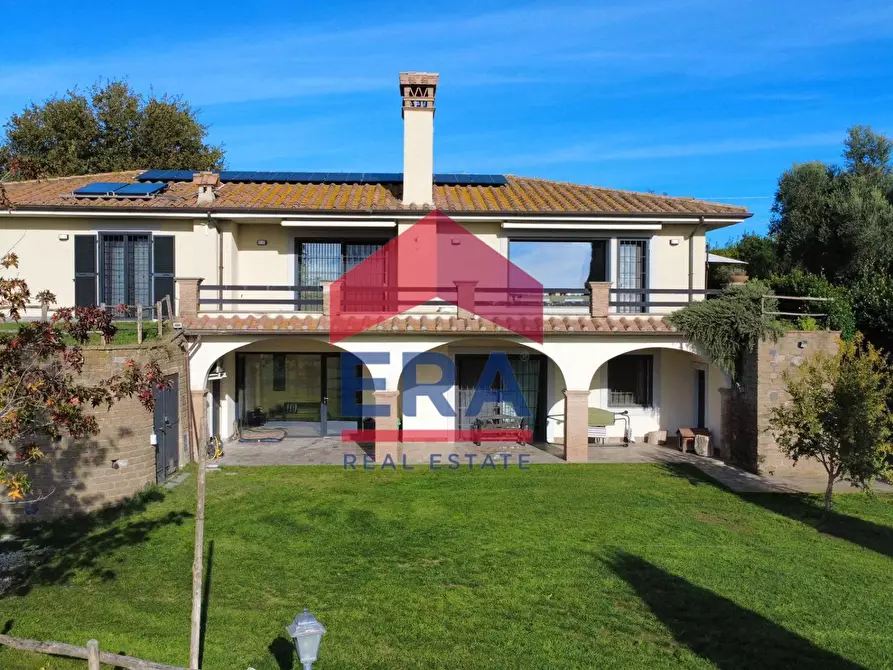 Immagine 1 di Villa in vendita  in Strada del Casalino 35 a Campagnano Di Roma