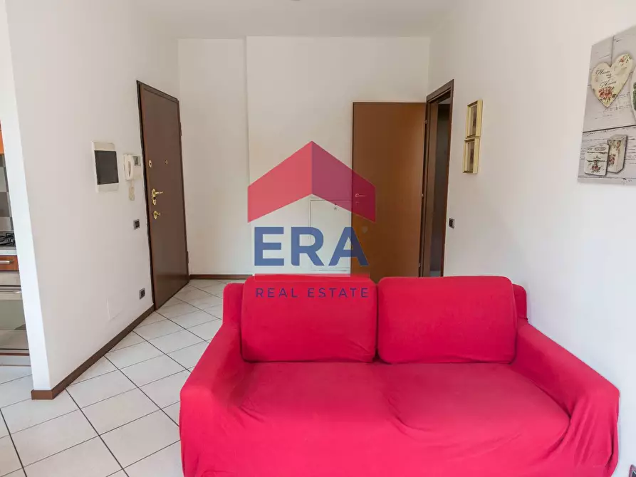 Immagine 13 di Appartamento in vendita  in Piazza dei Daini 4 a Milano