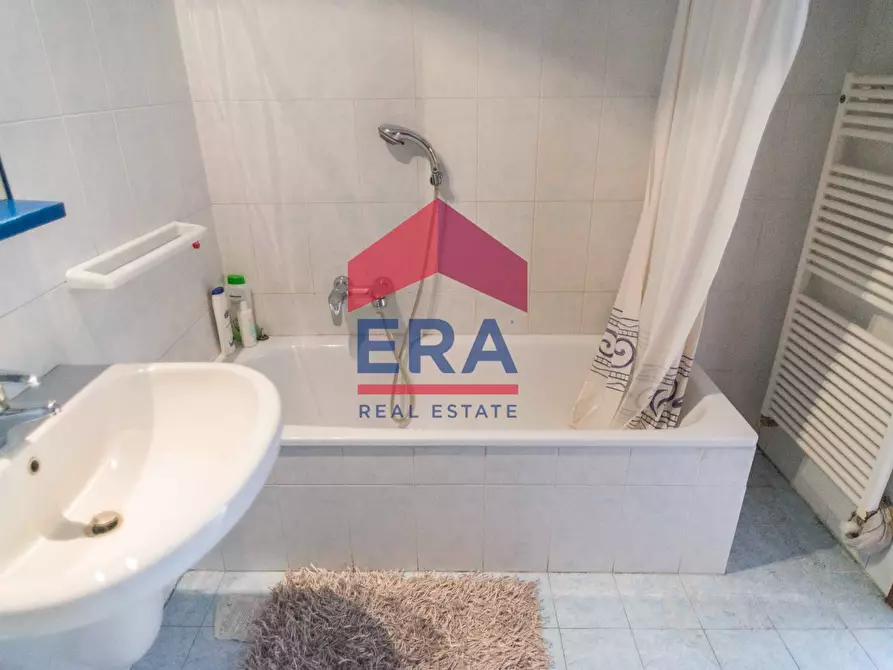 Immagine 18 di Appartamento in vendita  in Piazza dei Daini 4 a Milano