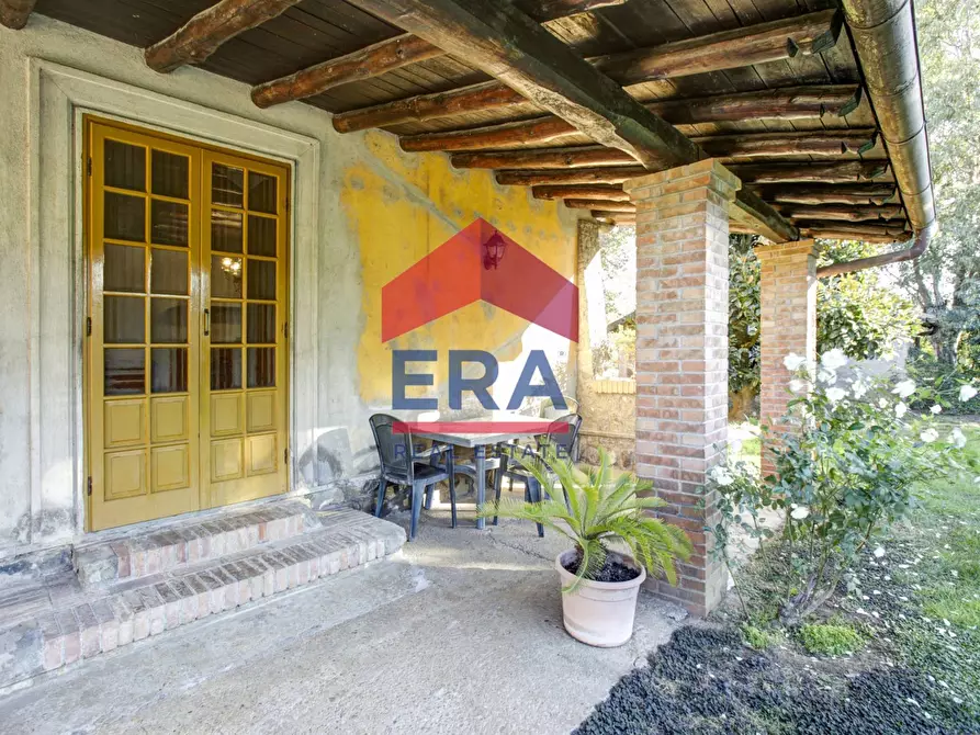 Immagine 8 di Rustico / casale in vendita  in Via Delle Monachelle 76 a Pomezia