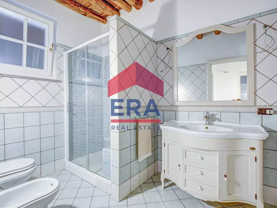 Immagine 26 di Rustico / casale in vendita  in Via Delle Monachelle 76 a Pomezia