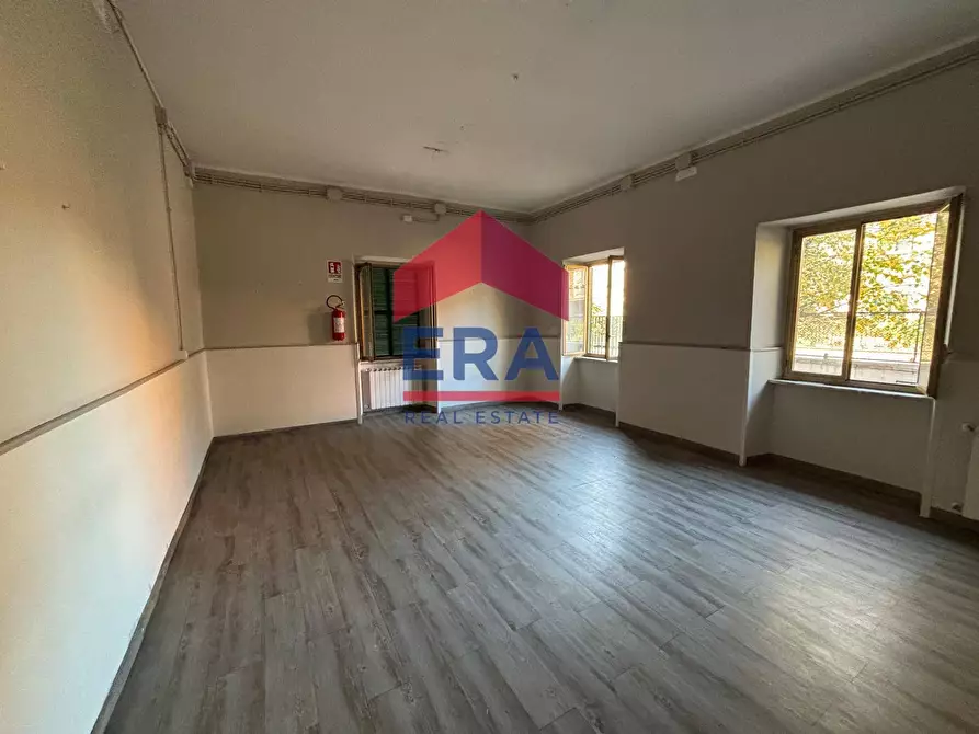 Immagine 4 di Ufficio in affitto  in via della Folgarella 88 a Ciampino