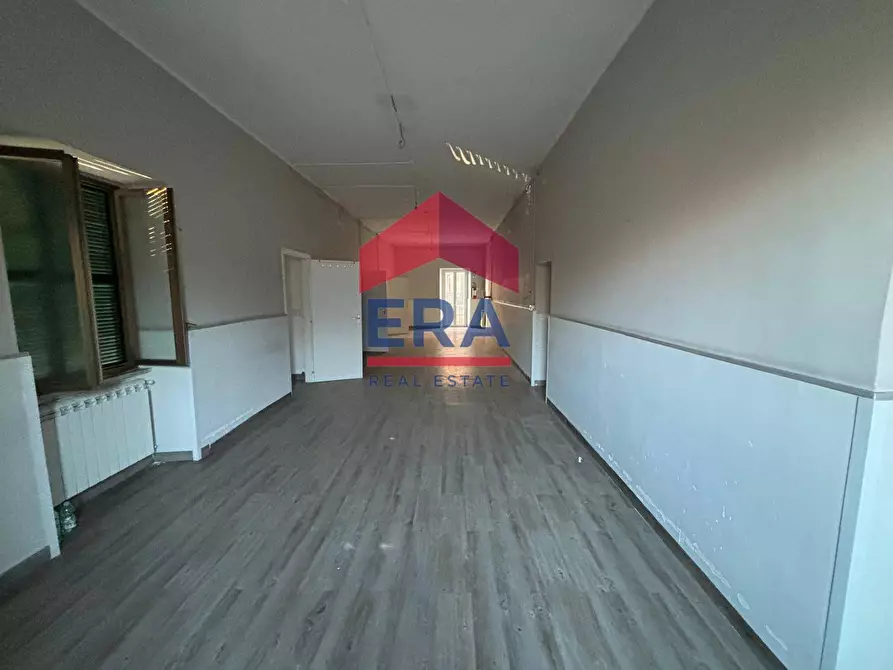 Immagine 8 di Ufficio in affitto  in via della Folgarella 88 a Ciampino